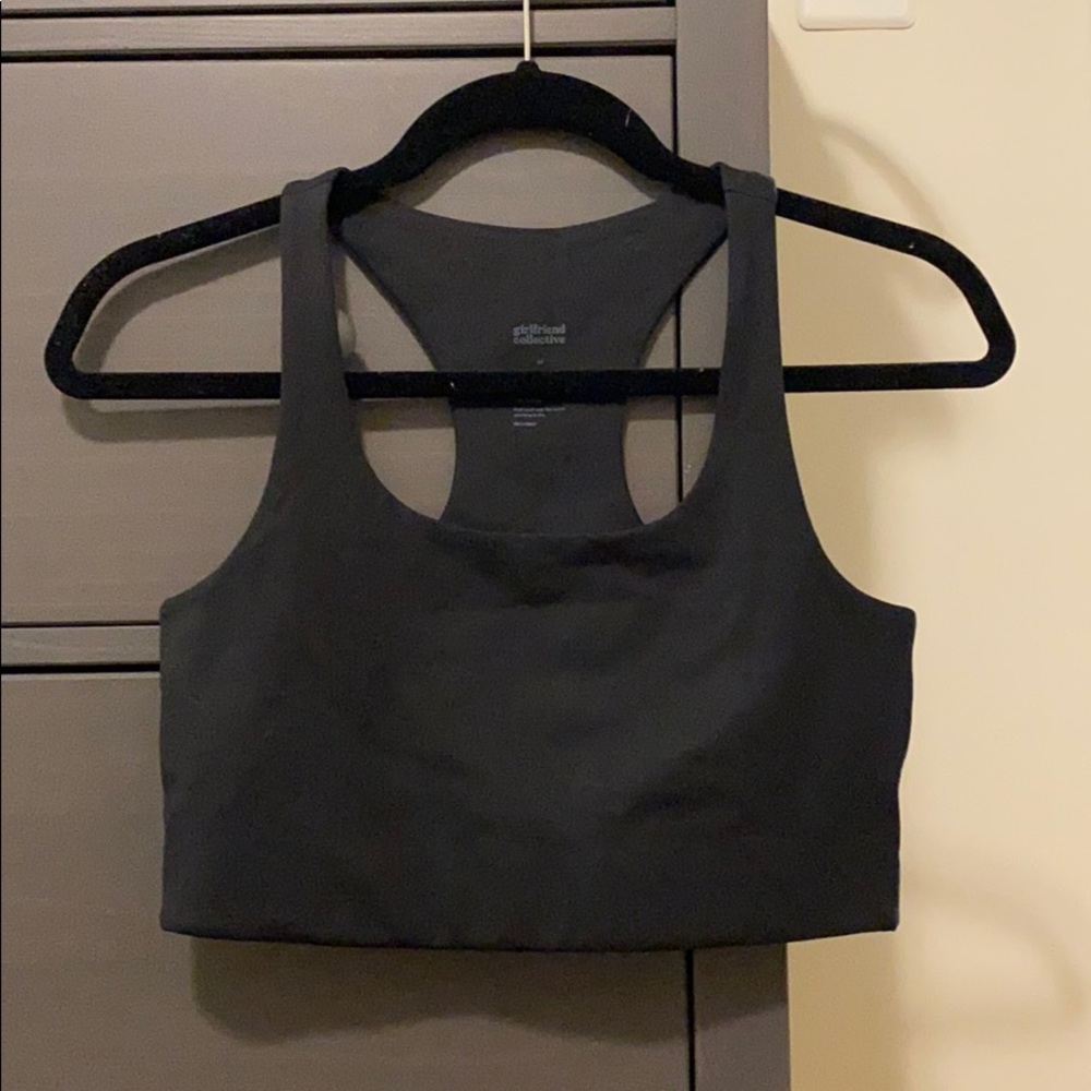 Sports bra